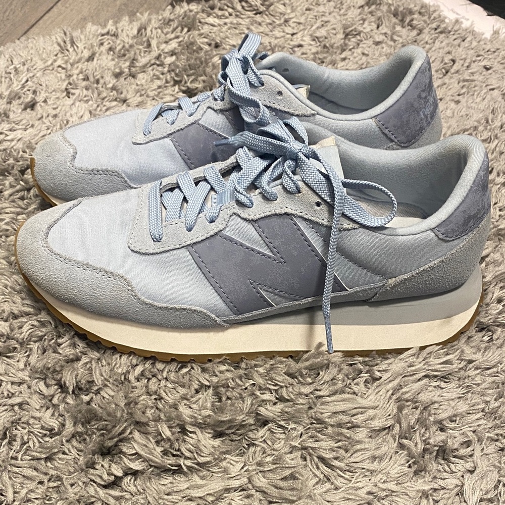 New Balance 237 Light Blue Women’s Sneakers